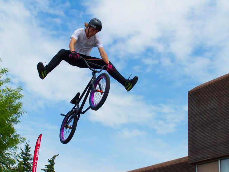 760x570 Drawing People In Action (Part 1)