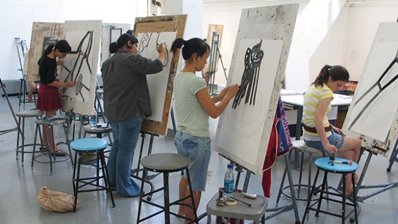 565x318 New Scholarships For High School Students To Attend Summer Art