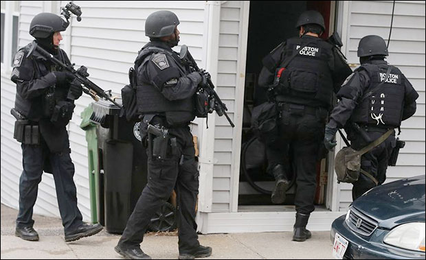 620x379 Seriously They Are Just Doing Their Job!! Ba Jobs