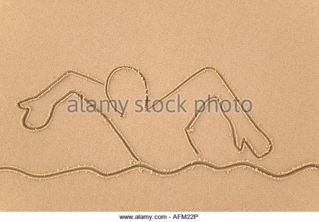 640x445 Sand Drawing Swimming Beach Stock Photos Amp Sand Drawing Swimming