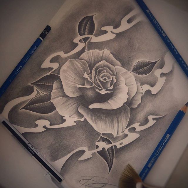 640x640 Realistic Rose, Pencil Drawing Black And White Tattoo Rose Drawing