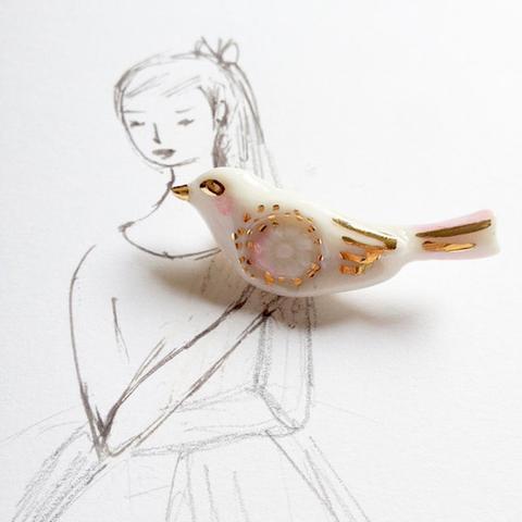 480x480 Tiny Bird Porcelain Brooch