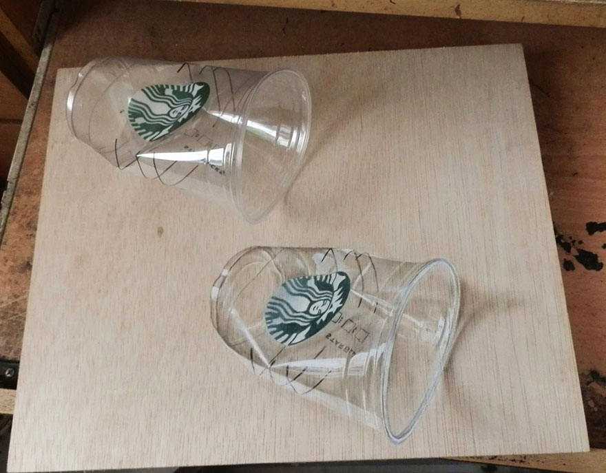 880x687 Self Taught Singaporean Artist Creates Hyper Realistic Drawings