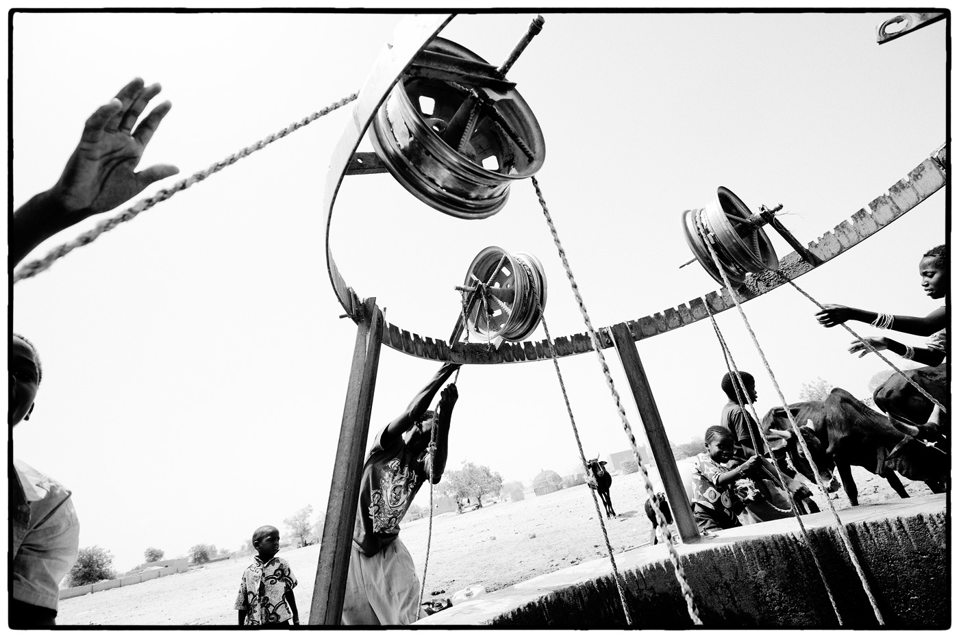 1400x932 Tearfund West Africa Appeal Look Both Ways