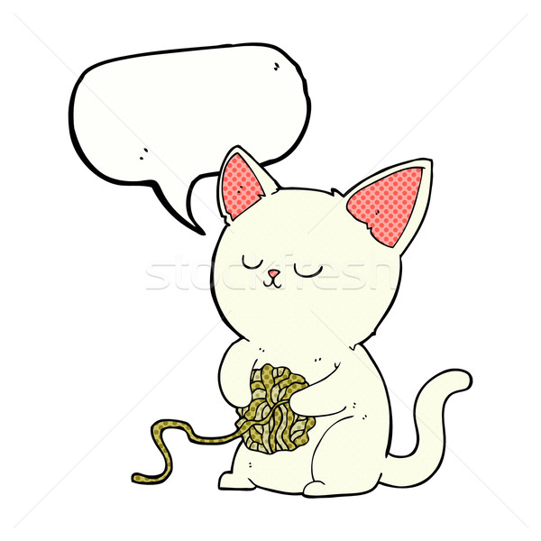 600x600 Cartoon Cat Playing With Ball Of Yarn With Speech Bubble Vector