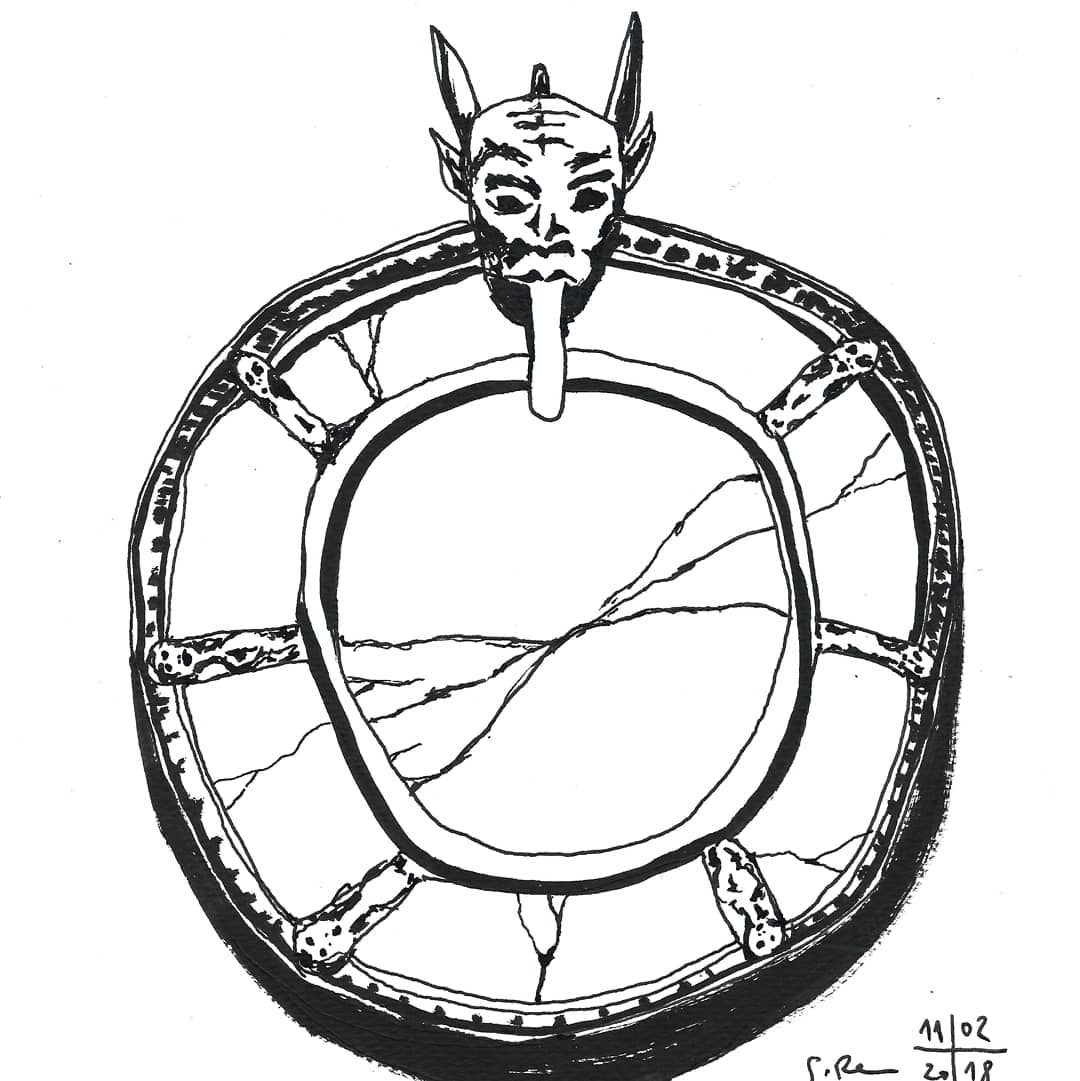 1080x1081 Antiquemirror