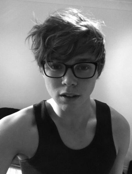 455x600 Choose Your Top 10 Best Styles Of 5 Seconds Of Summer On Culturalist