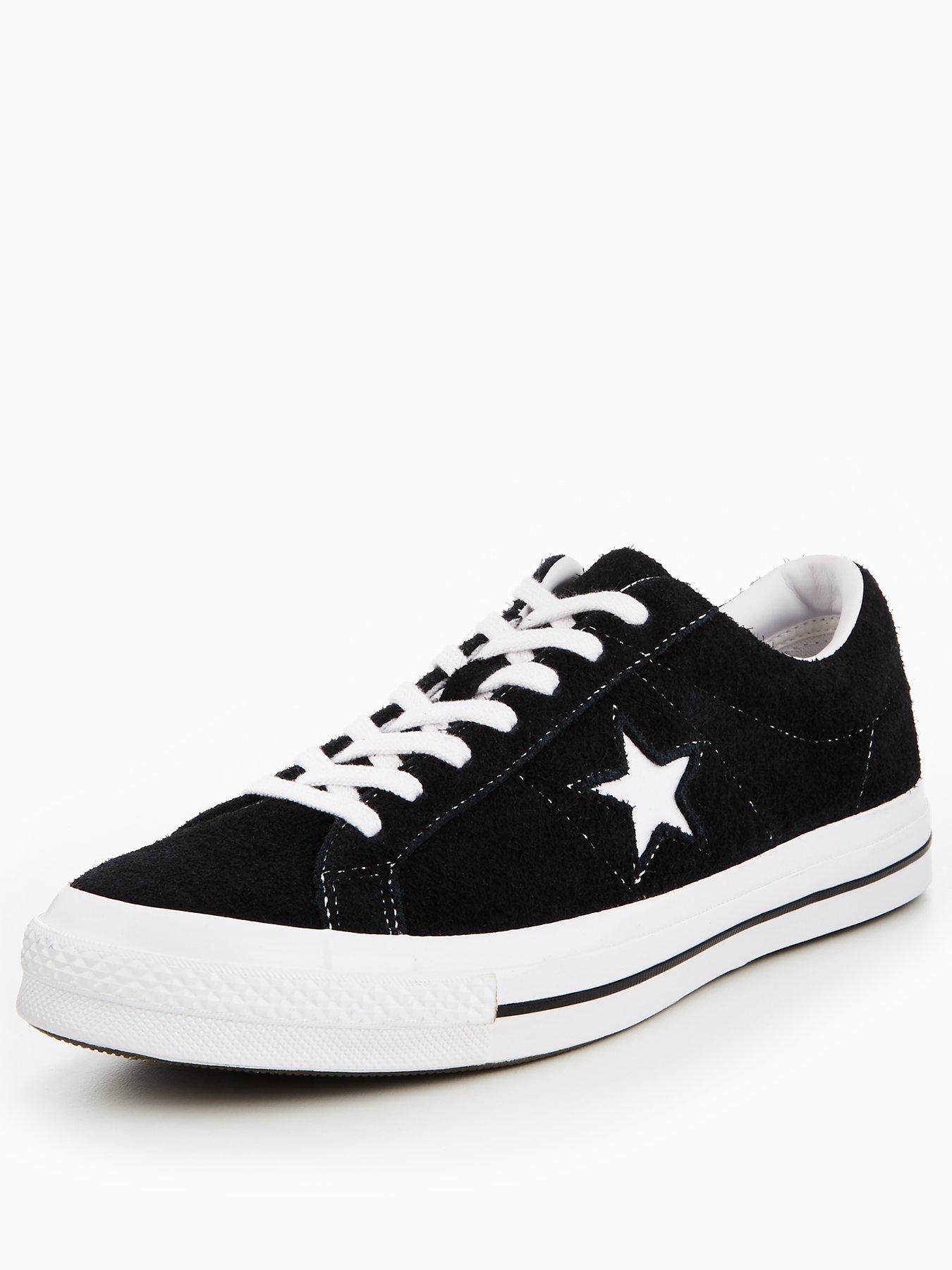 Converse Shoes Drawing at GetDrawings | Free download