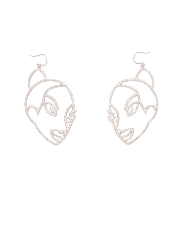 600x800 Viollina Sassy Girl Drawing Earring