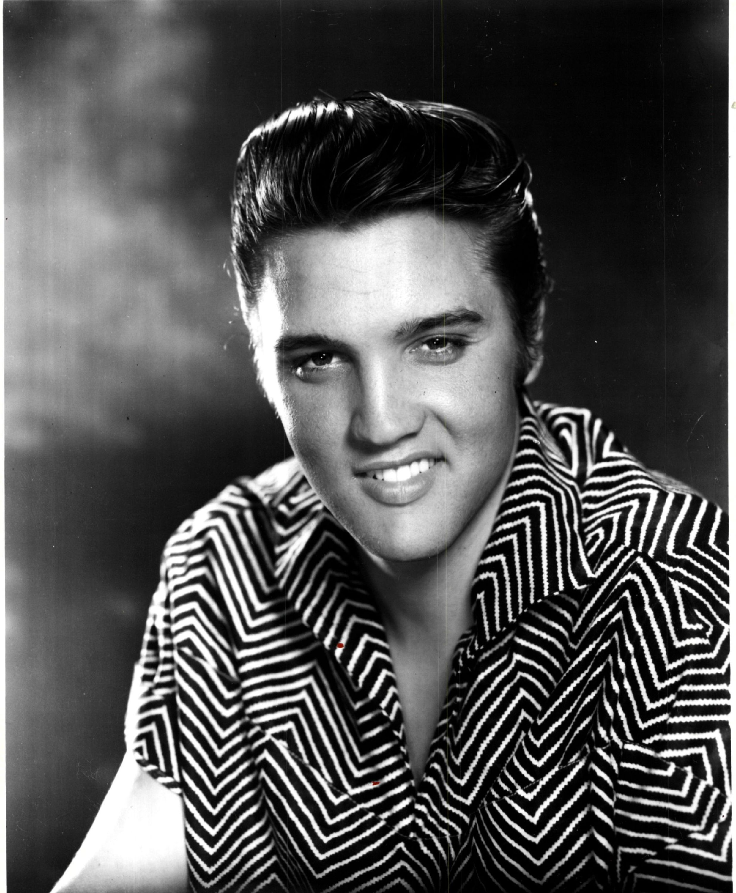 2472x3000 Elvis Presley Nik Andrews Hnd Photography Course
