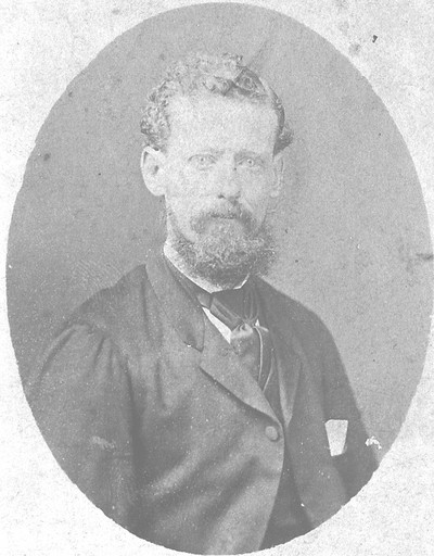 400x512 Jones Family