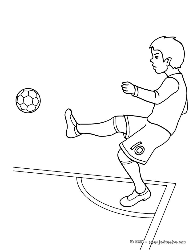 820x1060 Coloriage D'Un Joueur De Foot Qui Fais Un Corner Pendant Un Match