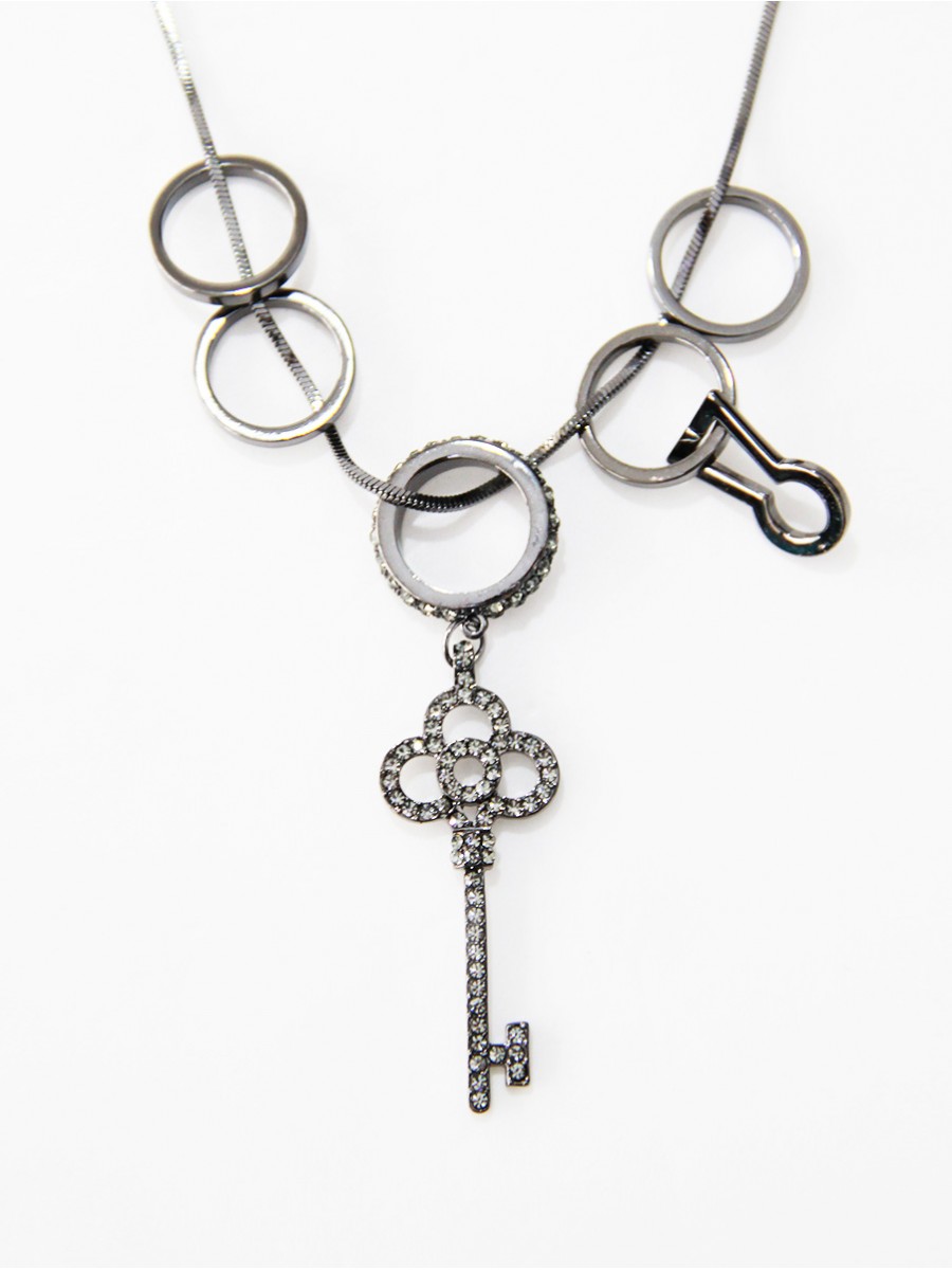 900x1200 Key To My Heart Necklace