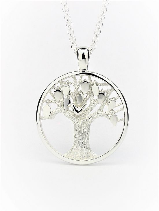 550x733 Andrew Mccallum Jewellery Design And Manufacture