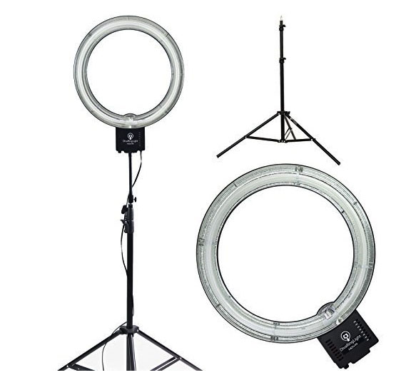 576x533 Best Light Bulbs For Makeup Artists