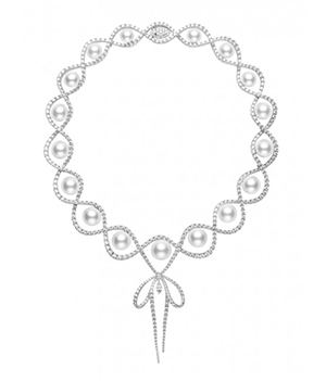 300x351 Mikimoto Ribbon Necklace Classic Beauty