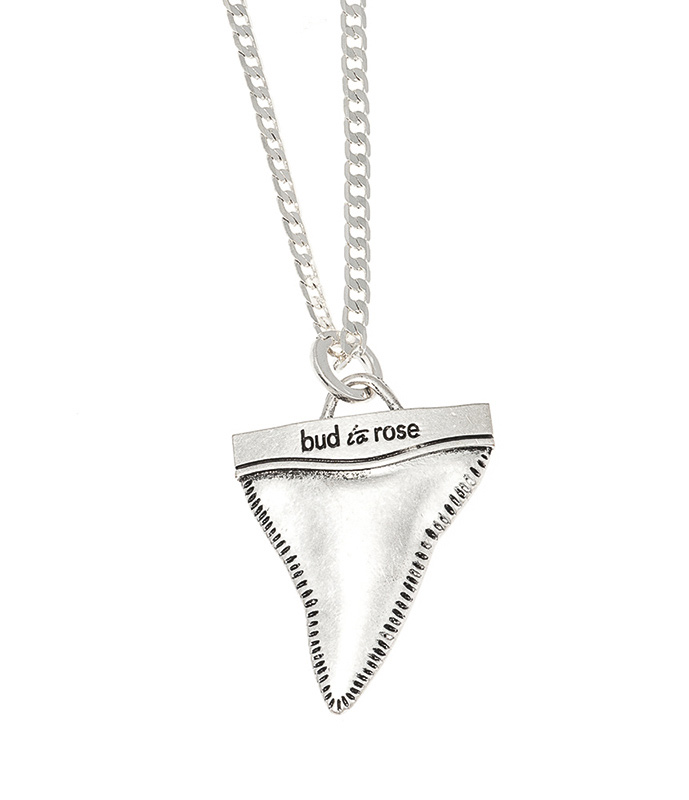 689x800 To Rose Shark Tooth Silver Necklace