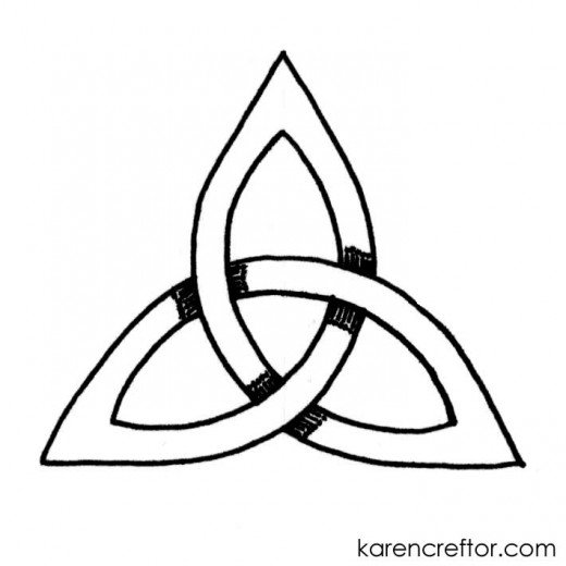 520x520 How To Draw A Triquetra With 10 Steps And A Compass Feltmagnet