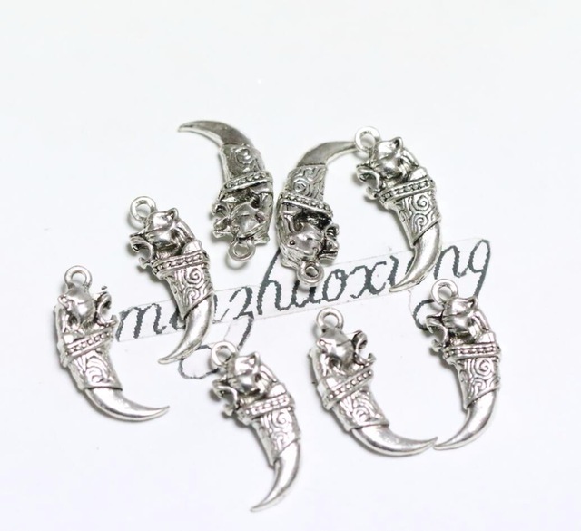 640x585 50pcs Antique Silver Lions Or Wolf Tooth Charm Necklace Amp Pendant