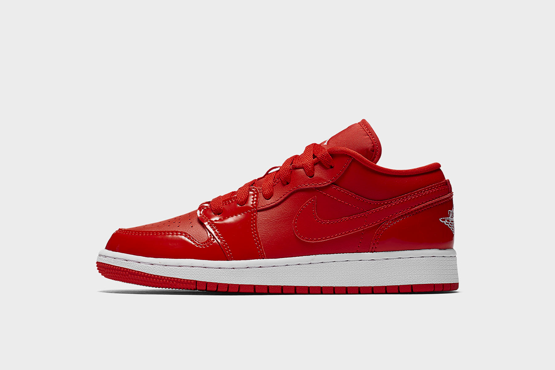 1800x1200 Check Out Nike's Air Jordan 1 Low Win Like