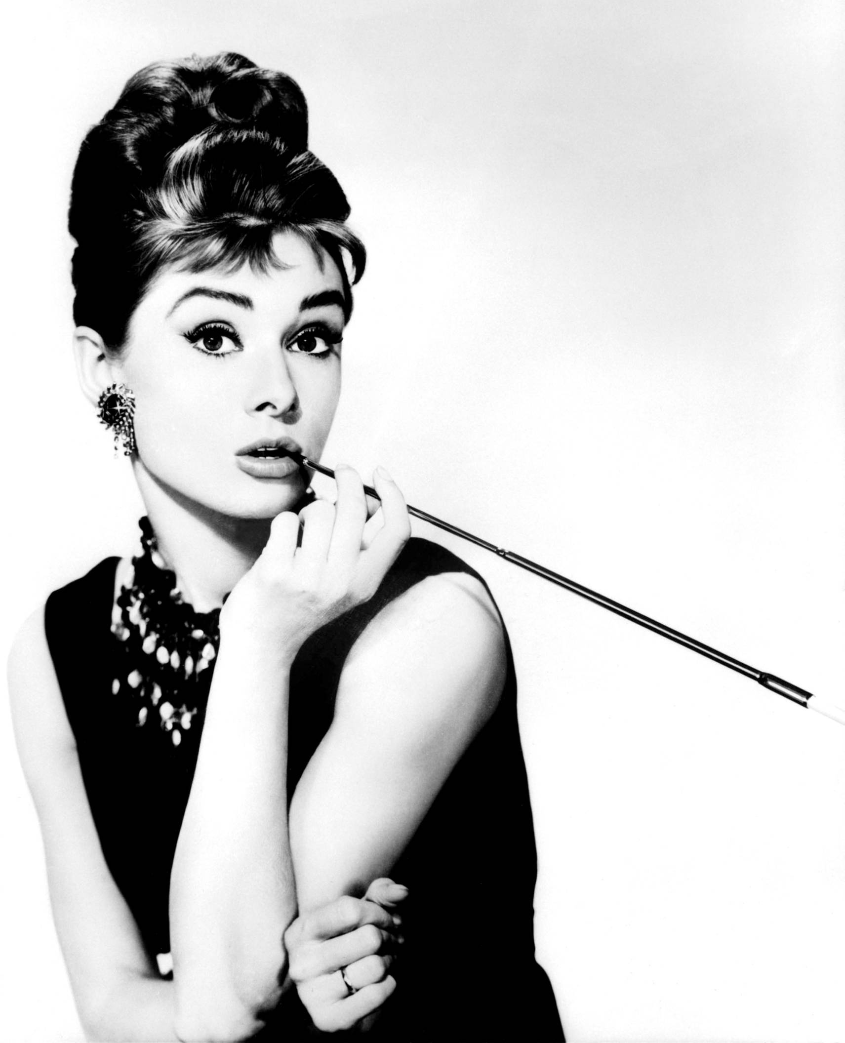 1711x2112 Audrey Hepburn The 1950's Style Icon Basic To Bold