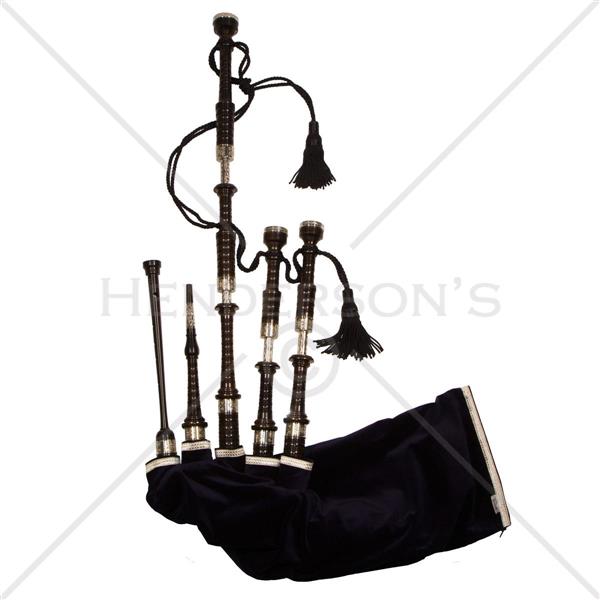 600x600 Wallace Classic 5 Bagpipes With Wallace Engraving