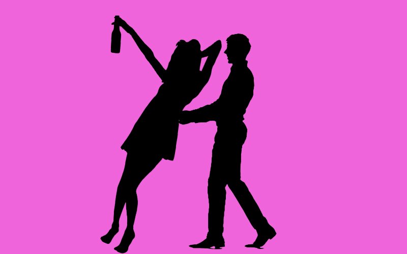 800x500 Drunk Actress Gets Too Close