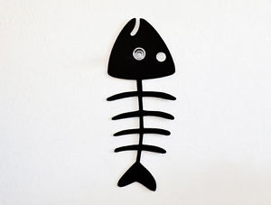 300x227 Fish Bone Silhouette