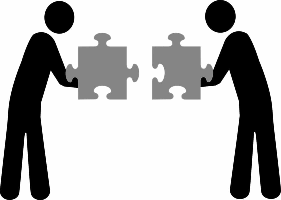 1124x800 Looking For Partner Administrator