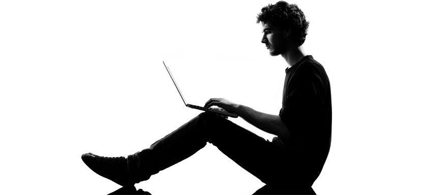 834x384 Paul's Desk 01 The Fat Man