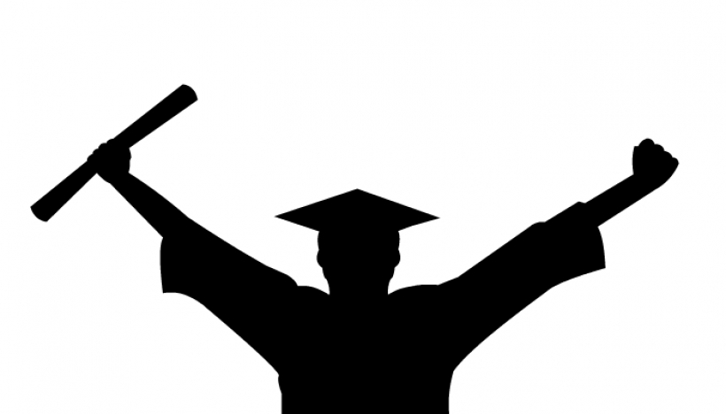820x468 Silhouette Clipart Graduate