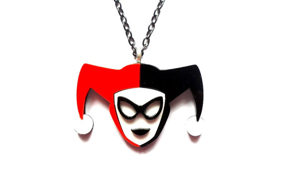 570x348 Harley Quinn Necklace