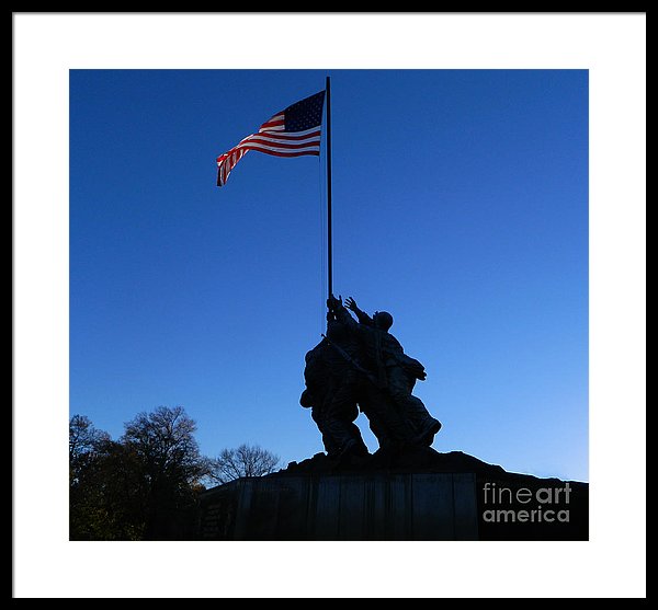600x557 Iwo Jima Memorial Framed Print By Emmy Vickers