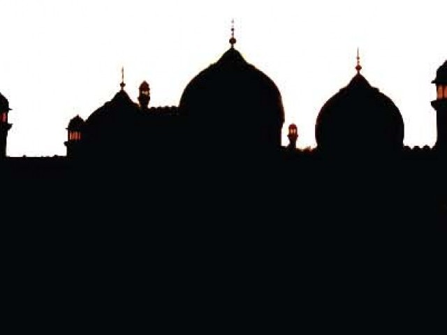 640x480 Battle Over The Houses Of God