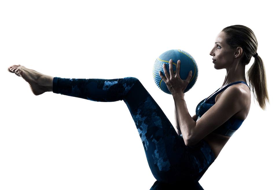 957x656 Give Your Workout A Boost With These Medicine Ball Exercises