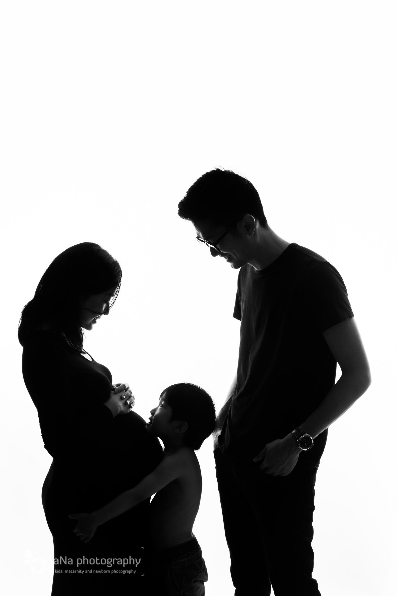 1600x2400 Burnaby Maternity And Newborn Photography