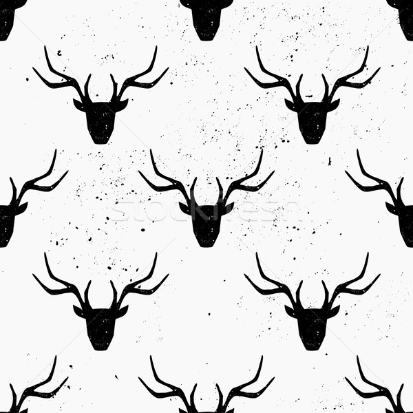 600x600 Deer Head Silhouette Seamless Pattern Vector Illustration Iveta