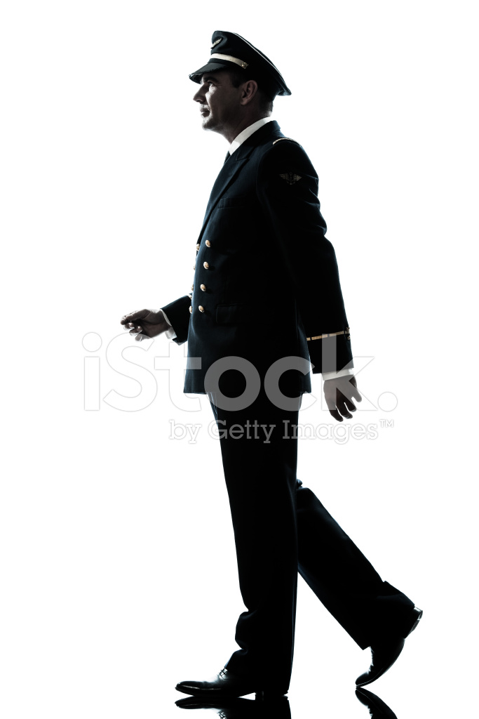 683x1024 Mann In Airline Pilot Einheitliche Silhouette Zu Stockfotos
