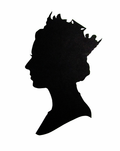 400x500 Elizabeth Ii A Silhouette Domestic Warrior Goddess