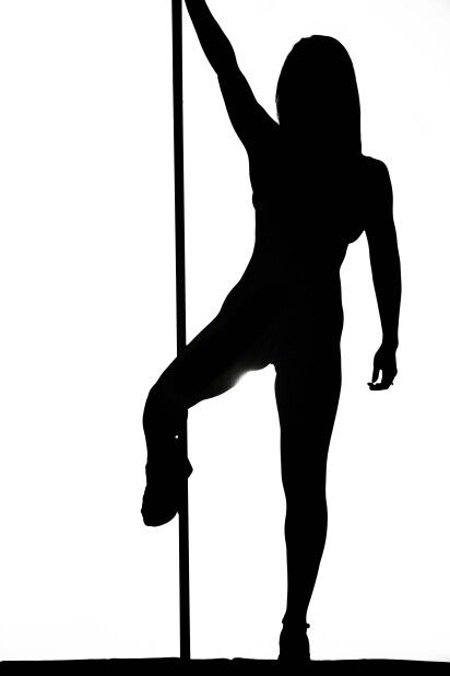 412x618 Silhouette Pole Wrap Silhouette