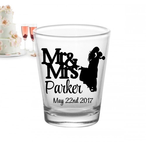 500x500 Mr Mrs Cute Silhouette Wedding Shot Glass