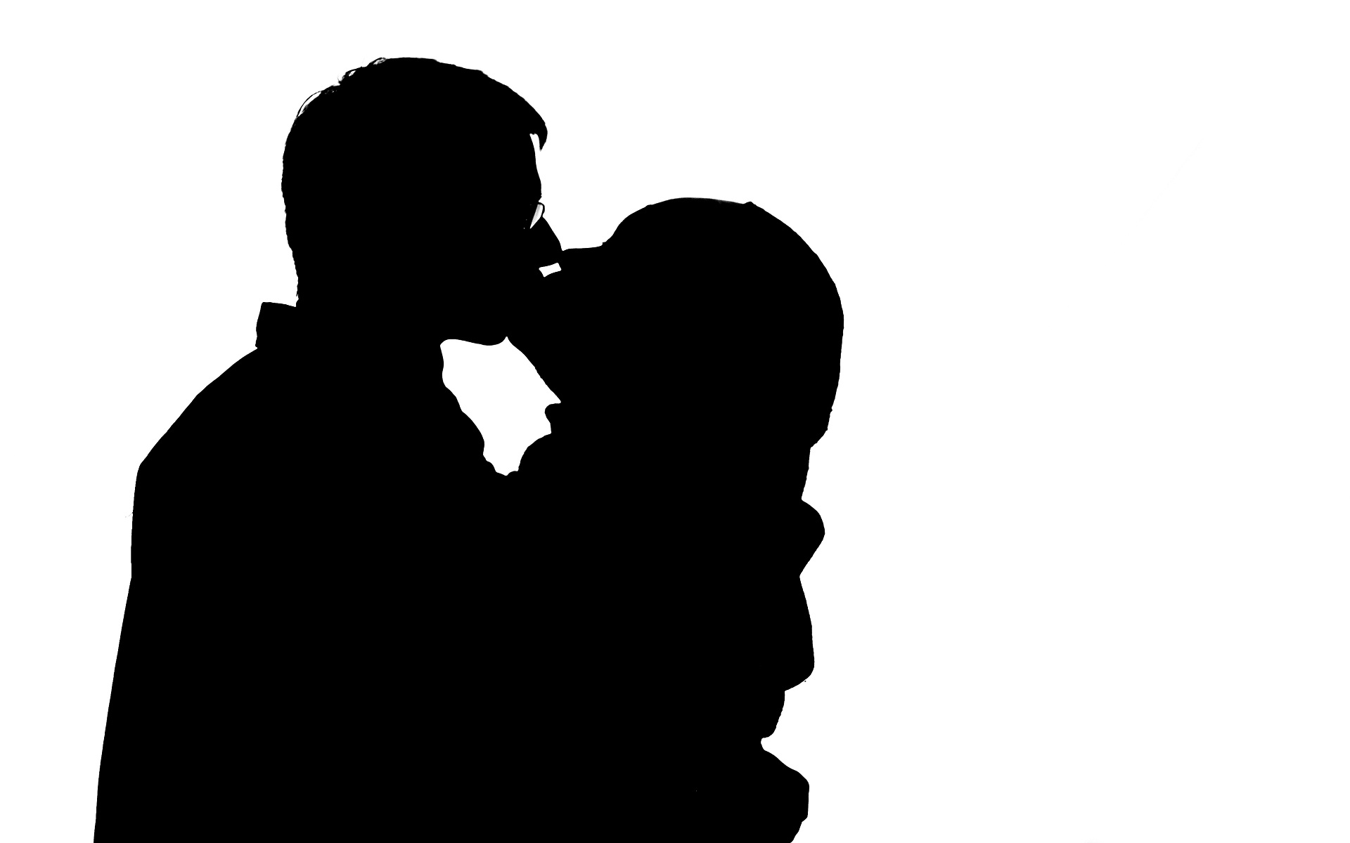 1920x1200 Romantic Couple Kisses In Night Hd Wallpapers Rocks