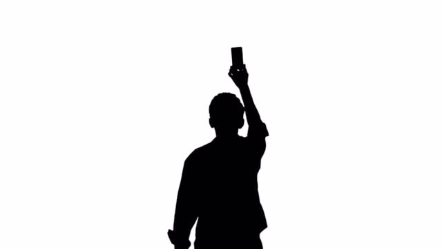 640x360 Silhouette Man Mobile 01