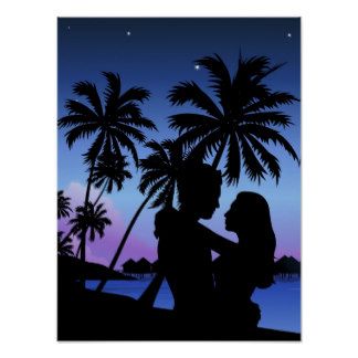 324x324 Silhouette Of A Couple Embracing On The Beach Poster Art