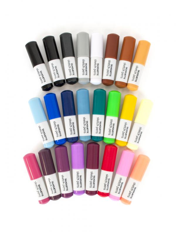 600x799 Silhouette Sketch Pen Starter Kit