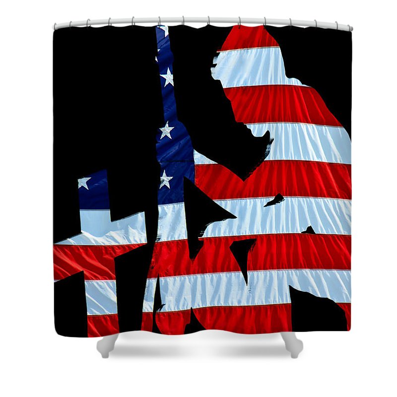 800x800 A Time To Remember United States Flag With Kneeling Soldier