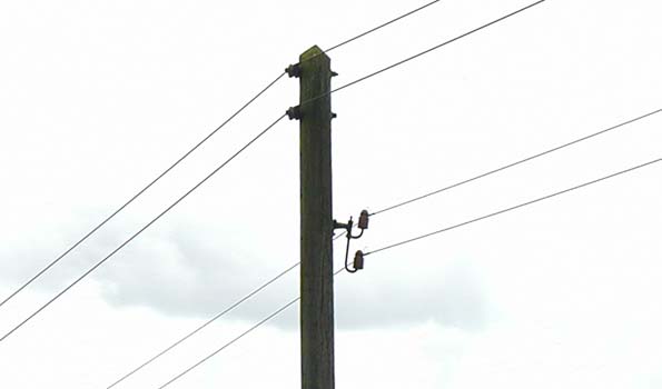 595x350 Beautiful Telephone Pole And Wires Pictures