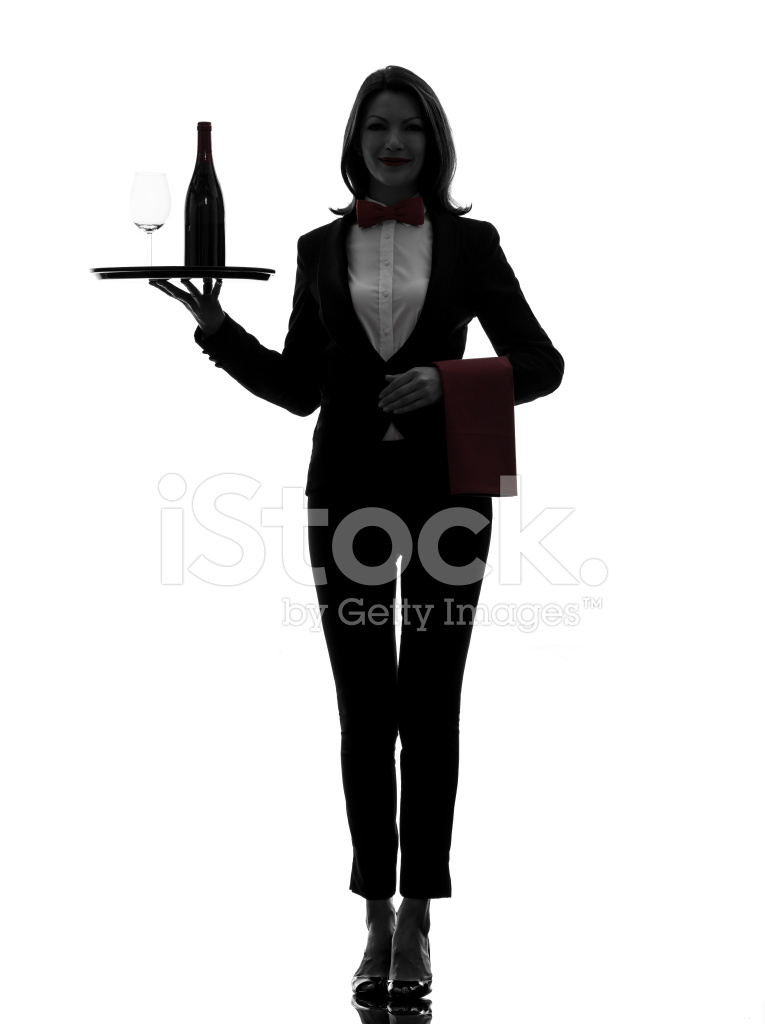 765x1024 Vrouw Ober Butler Serveren Rode Wijn Silhouet Stockfoto'S