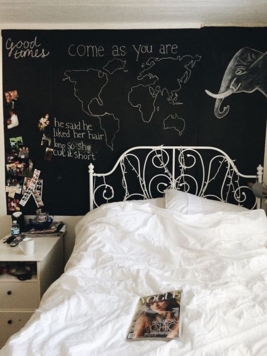 550x734 50 Chalkboard Wall Paint Ideas For Your Bedroom
