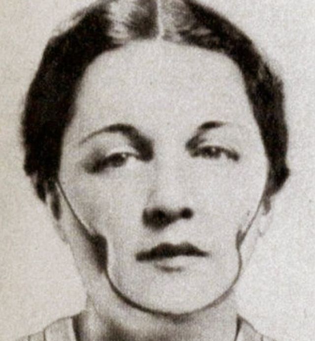 640x693 10 Vintage Beauty Machines That Will Make You Laugh! My Ciin